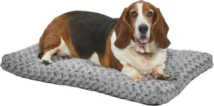 MidWest Homes for Pets Deluxe Dog Beds Super Plush Dog & Cat Beds Ideal for Dog Crates Machine Wash & Dryer Friendly, 1-Year Warranty, Fits 36 inch Crate.
